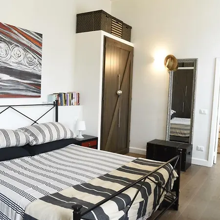 Casa Dell'orologio Apartment *
